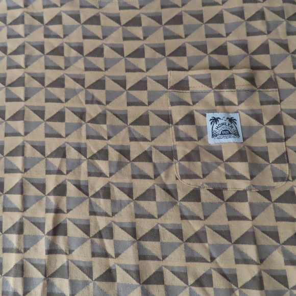 Howler Brothers Mens TShirt Jacquard covert green kaleidoscope - Picture 3 of 5